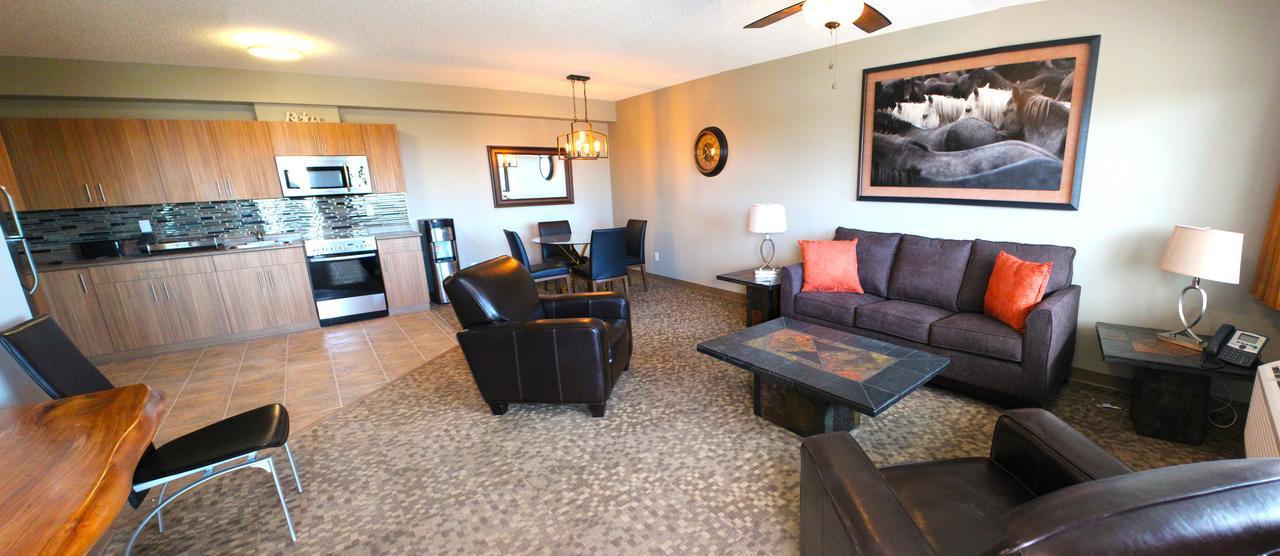 Alberta Beach Inn And Suites Eksteriør bilde