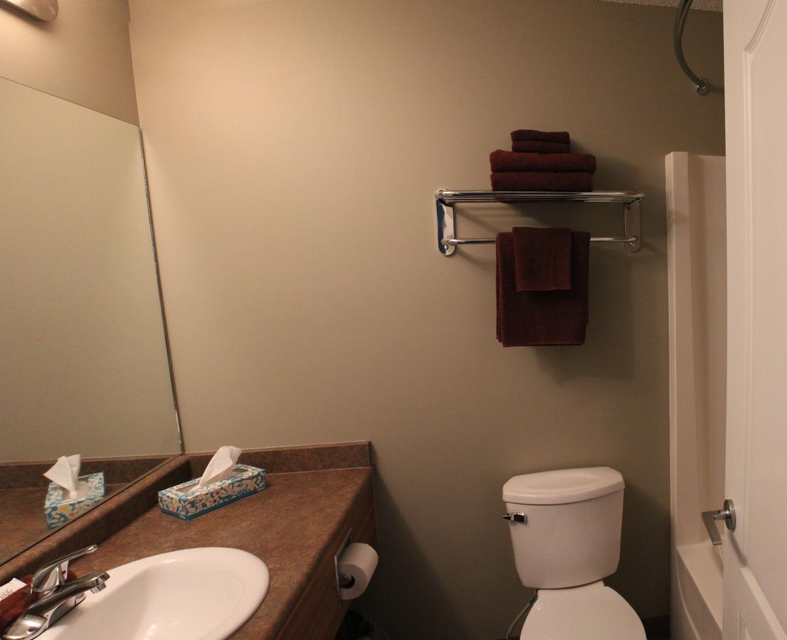 Alberta Beach Inn And Suites Eksteriør bilde
